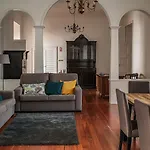 Bed & Breakfast Cc - 