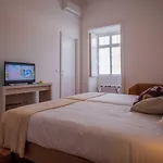 Alojamento de Acomodação e Pequeno-almoço Cc - 