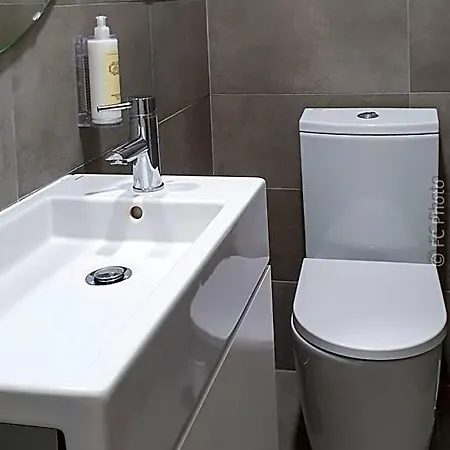 Cc - 